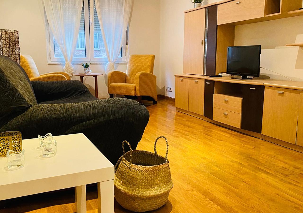 Piso 3 Habitaciones Al Lado Del Auditorio Y A 5 Min De Oviedo Centro Εξωτερικό φωτογραφία